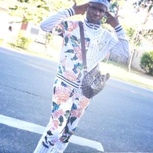 Meet your Posher, Damontez